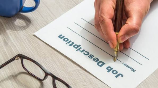 How to Find Important Requirements in Long Job Descriptions